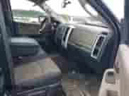 2010 Dodge 1500 SLT z VIN 1D7RV1CP8AS137108, wystawiony jako IAAI lot #42576067 z przebiegiem 176 396 mil mil oraz . Historia ofert i sprzedaży dostępna na DreamBid. Obrazek 5.