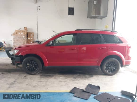 2019 Dodge Journey SE with VIN 3C4PDCBB9KT845177, listed as a IAAI auction lot 43296415 with 162,846 mi miles and . Bid and sale history available at DreamBid. Image 15.