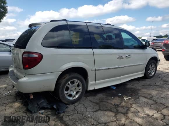 2002 Dodge Caravan Sport z VIN 2B4GP44302R640883, wystawiony jako Copart lot #63462385 z przebiegiem 205 498 mil mil oraz Szkoda całkowita • Salvage title. Historia ofert i sprzedaży dostępna na DreamBid. Obrazek 3.