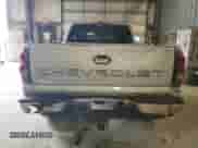 2006 Chevrolet Silverado 1500 LT3 z VIN 1GCEK19Z96Z167954, wystawiony jako Copart lot #64427625 z przebiegiem 181 512 mil mil oraz Czysty tytuł • Clean title. Historia ofert i sprzedaży dostępna na DreamBid. Obrazek 6.