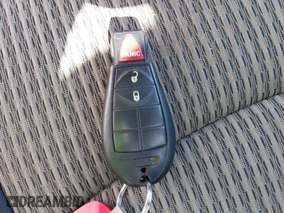 2012 Ram 1500 ST с VIN 3C6JD6AP6CG215932, выставлен на аукционе IAAI как лот 42437686 с пробегом 187 206 миль миль и . История ставок и продаж доступна на DreamBid. Изображение 11.