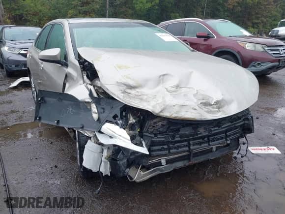 2015 Toyota Camry XSE с VIN 4T1BK1FK2FU029787, выставлен на аукционе IAAI как лот 43235510 с пробегом 120 267 миль миль и . История ставок и продаж доступна на DreamBid. Изображение 6.