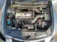 2010 Honda Accord EX-L z VIN 1HGCP2F82AA004212, wystawiony jako Copart lot #81579775 z przebiegiem 175 695 mil mil oraz Szkoda całkowita • Salvage title. Historia ofert i sprzedaży dostępna na DreamBid. Obrazek 11.