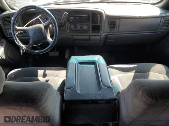 2001 Chevrolet Silverado 1500HD LS с VIN 1GCGK13U31F175371, выставлен на аукционе Copart как лот 55172325 с пробегом 214 805 миль миль и Списание • Salvage title. История ставок и продаж доступна на DreamBid. Изображение 8.