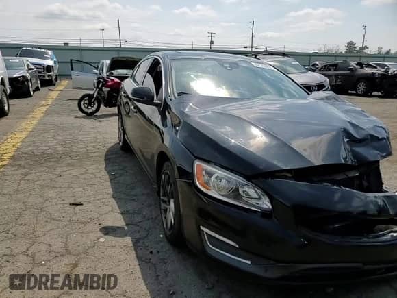 2015 Volvo S60 T5 Premier с VIN YV1612TK3F1345598, выставлен на аукционе Copart как лот 62350205 с пробегом 152 747 миль миль и Списание • Salvage title. История ставок и продаж доступна на DreamBid. Изображение 13.