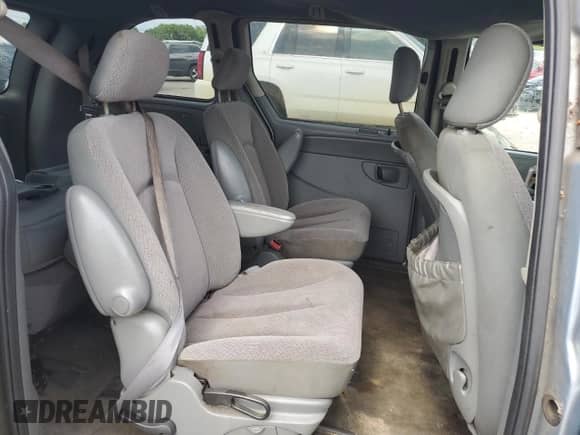 2006 Dodge Caravan SXT with VIN 1D4GP45RX6B738669, listed as a Copart auction lot 60541445 with 235,170 mi miles and Salvage title. Bid and sale history available at DreamBid. Image 11.