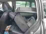 2015 Volkswagen Tiguan S z VIN WVGAV7AX6FW567468, wystawiony jako IAAI lot #42330317 z przebiegiem 143 984 mil mil oraz . Historia ofert i sprzedaży dostępna na DreamBid. Obrazek 8.