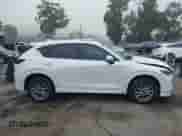 2024 Mazda CX-5 S Preferred z VIN JM3KFBCL4R0528914, wystawiony jako IAAI lot #43400189 z przebiegiem 7 680 mil mil oraz . Historia ofert i sprzedaży dostępna na DreamBid. Obrazek 13.