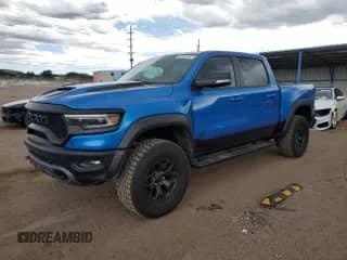 2022 Ram 1500 TRX z VIN 1C6SRFU93NN229879, wystawiony jako Copart lot #80763115 z przebiegiem 8 426 mil mil oraz Szkoda całkowita • Salvage title. Historia ofert i sprzedaży dostępna na DreamBid. Obrazek 1.
