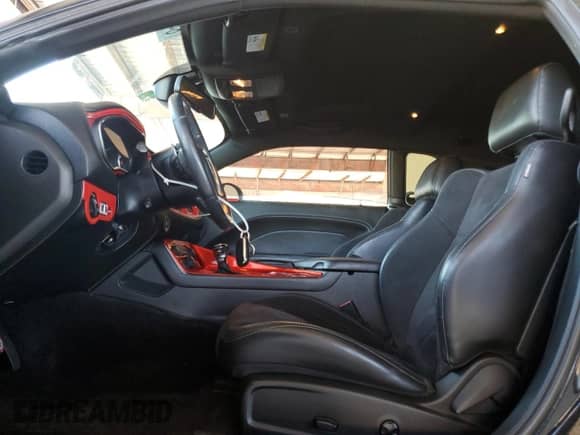 2019 Dodge Challenger GT with VIN 2C3CDZJG3KH525980, listed as a Copart auction lot 84568205 with 49,871 mi miles and Non repairable. Bid and sale history available at DreamBid. Image 8.