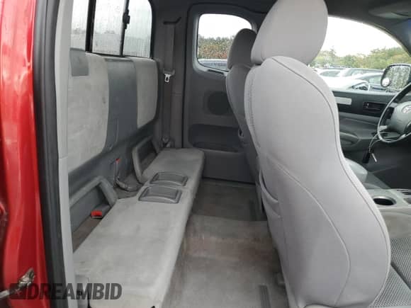 2005 Toyota Tacoma с VIN 5TEUU42N15Z033313, выставлен на аукционе Copart как лот 86146965 с пробегом 255 199 миль миль и Чистый • Clean title. История ставок и продаж доступна на DreamBid. Изображение 10.