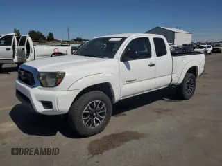 2013 Toyota Tacoma PreRunner z VIN 5TFTX4GN4DX024218, wystawiony jako Copart lot #69993875 z przebiegiem 142 499 mil mil oraz Szkoda całkowita • Salvage title. Historia ofert i sprzedaży dostępna na DreamBid. Obrazek 1.