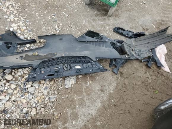 2012 Acura TL Technology с VIN 19UUA9F51CA010302, выставлен на аукционе Copart как лот 57826545 с пробегом 177 623 миль миль и Списание • Salvage title. История ставок и продаж доступна на DreamBid. Изображение 12.
