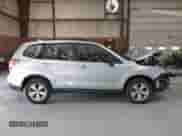 2016 Subaru Forester 2.5i z VIN JF2SJABC6GH501118, wystawiony jako IAAI lot #43408683 z przebiegiem 104 586 mil mil oraz . Historia ofert i sprzedaży dostępna na DreamBid. Obrazek 14.