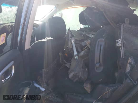 2015 Nissan Pathfinder SV с VIN 5N1AR2MN6FC705870, выставлен на аукционе IAAI как лот 41206622 с пробегом Не указан миль и . История ставок и продаж доступна на DreamBid. Изображение 8.