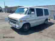 1995 Chevrolet Chevy Van with VIN 1GBEG25K6SF190785, listed as a IAAI auction lot 42862227 with 692,781 mi miles and . Bid and sale history available at DreamBid. Image 2.