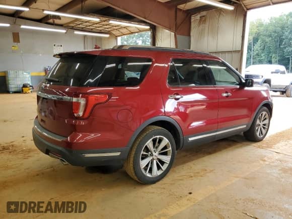 2018 Ford Explorer Limited с VIN 1FM5K7F83JGA27493, выставлен на аукционе Copart как лот 80789205 с пробегом 119 855 миль миль и Списание • Salvage title. История ставок и продаж доступна на DreamBid. Изображение 3.