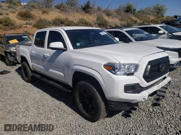 2021 Toyota Tacoma SR z VIN 5TFCZ5AN7MX267045, wystawiony jako Copart lot #65592105 z przebiegiem 40 992 mil mil oraz Szkoda całkowita • Salvage title. Historia ofert i sprzedaży dostępna na DreamBid. Obrazek 4.