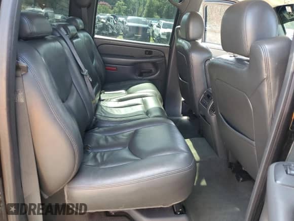 2004 GMC Sierra 1500 SLT with VIN 2GTEK13T941332525, listed as a Copart auction lot 64721925 with 242,636 mi miles and Salvage title. Bid and sale history available at DreamBid. Image 10.