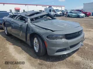 2019 Dodge Charger SXT with VIN 2C3CDXBG5KH699018, listed as a IAAI auction lot 42776124 with 127,773 mi miles and . Bid and sale history available at DreamBid. Image 1.