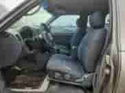 2004 Nissan Frontier SVE с VIN 1N6MD26Y54C444216, выставлен на аукционе Copart как лот 63124425 с пробегом Не указан миль и Чистый • Clean title. История ставок и продаж доступна на DreamBid. Изображение 7.