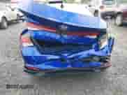 2021 Hyundai Elantra SEL с VIN KMHLM4AG0MU068376, выставлен на аукционе IAAI как лот 43133172 с пробегом 72 706 миль миль и . История ставок и продаж доступна на DreamBid. Изображение 6.