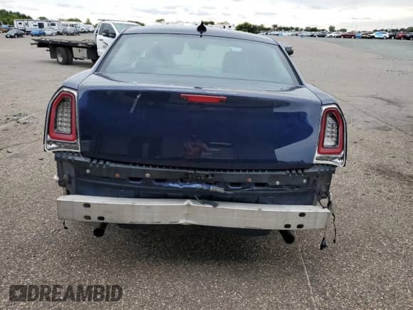 2015 Chrysler 300 C с VIN 2C3CCAEG2FH920771, выставлен на аукционе Copart как лот 69754855 с пробегом 125 939 миль миль и Списание • Salvage title. История ставок и продаж доступна на DreamBid. Изображение 6.