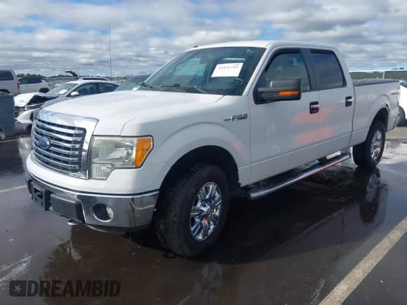 2012 Ford F-150 XL z VIN 1FTFW1EF0CFC67118, wystawiony jako IAAI lot #43431293 z przebiegiem 232 546 mil mil oraz . Historia ofert i sprzedaży dostępna na DreamBid. Obrazek 16.