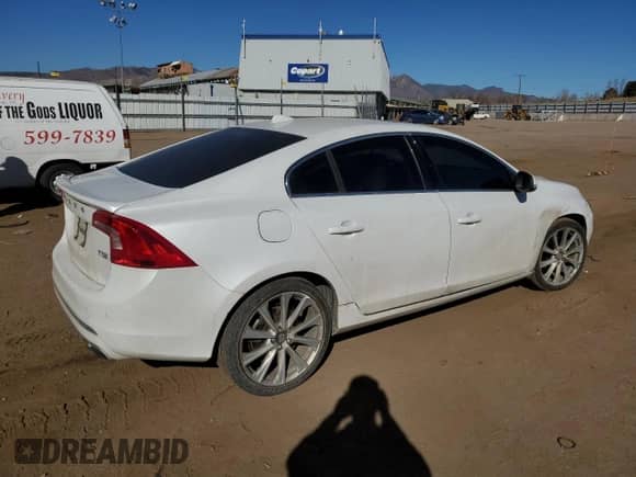 2018 Volvo S60 Inscription с VIN LYV402HK9JB168579, выставлен на аукционе Copart как лот 47094155 с пробегом 61 979 миль миль и Списание • Salvage title. История ставок и продаж доступна на DreamBid. Изображение 3.