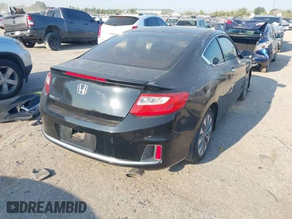 2014 Honda Accord EX z VIN 1HGCT1B71EA016151, wystawiony jako IAAI lot #43172219 z przebiegiem Nie podano mil oraz . Historia ofert i sprzedaży dostępna na DreamBid. Obrazek 4.