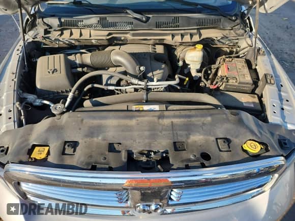 2015 Ram 1500 Big Horn z VIN 1C6RR7GT5FS781267, wystawiony jako Copart lot #69844865 z przebiegiem 173 680 mil mil oraz Czysty tytuł • Clean title. Historia ofert i sprzedaży dostępna na DreamBid. Obrazek 11.