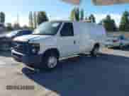 2013 Ford Econoline Cargo Commercial z VIN 1FTNS2EW0DDA18750, wystawiony jako IAAI lot #43550351 z przebiegiem 114 213 mil mil oraz . Historia ofert i sprzedaży dostępna na DreamBid. Obrazek 18.