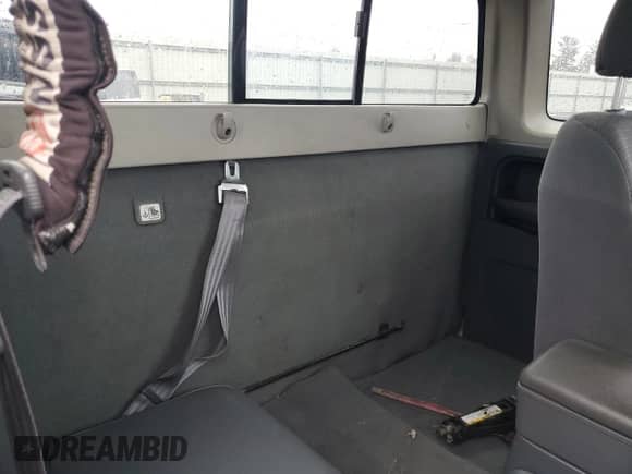 2003 Nissan Frontier SVE с VIN 1N6MD26Y33C414775, выставлен на аукционе Copart как лот 47264075 с пробегом Не указан миль и Списание • Salvage title. История ставок и продаж доступна на DreamBid. Изображение 10.