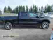 2020 Chevrolet Silverado 1500 Custom Trail Boss z VIN 1GCPYCEF5LZ368941, wystawiony jako IAAI lot #43214611 z przebiegiem 73 653 mil mil oraz . Historia ofert i sprzedaży dostępna na DreamBid. Obrazek 14.