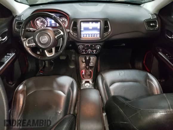 2018 Jeep Compass Trailhawk z VIN 3C4NJDDB6JT350761, wystawiony jako Copart lot #80535565 z przebiegiem 85 147 mil mil oraz Czysty tytuł • Clean title. Historia ofert i sprzedaży dostępna na DreamBid. Obrazek 8.