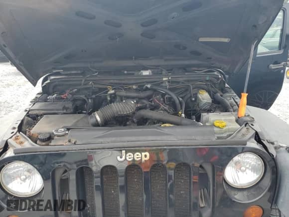 2008 Jeep Wrangler Unlimited X с VIN 1J4GB39168L576752, выставлен на аукционе Copart как лот 80434165 с пробегом 243 987 миль миль и Чистый • Clean title. История ставок и продаж доступна на DreamBid. Изображение 12.