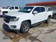 2019 Chevrolet Colorado 2WD Z71 z VIN 1GCGSDEN9K1270894, wystawiony jako IAAI lot #41744431 z przebiegiem 72 574 mil mil oraz . Historia ofert i sprzedaży dostępna na DreamBid. Obrazek 18.