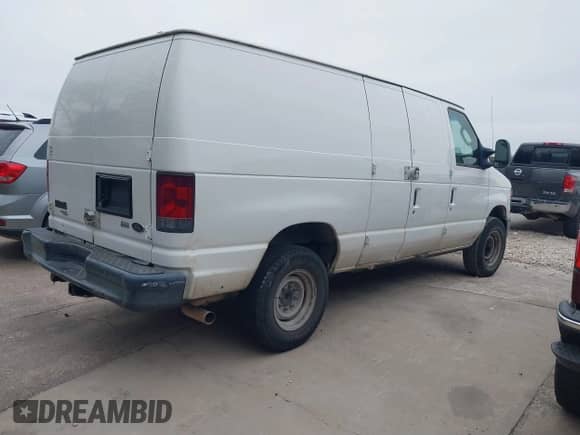 2012 Ford Econoline Cargo Super Duty Commercial с VIN 1FTSE3EL1CDA56377, выставлен на аукционе IAAI как лот 41746859 с пробегом 260 051 миль миль и . История ставок и продаж доступна на DreamBid. Изображение 4.