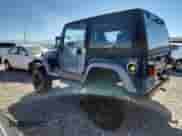 2001 Jeep Wrangler SE with VIN 1J4FA29PX1P372693, listed as a Copart auction lot 83862835 with 132,933 mi miles and Clean title. Bid and sale history available at DreamBid. Image 2.