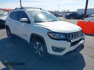 2017 Jeep Compass Latitude с VIN 3C4NJDBB8HT666563, выставлен на аукционе IAAI как лот 43228511 с пробегом 116 669 миль миль и . История ставок и продаж доступна на DreamBid. Изображение 1.