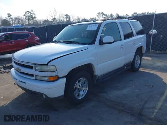 2004 Chevrolet Tahoe Z71 z VIN 1GNEK13Z54R242162, wystawiony jako IAAI lot #41457893 z przebiegiem 397 233 mil mil oraz . Historia ofert i sprzedaży dostępna na DreamBid. Obrazek 2.