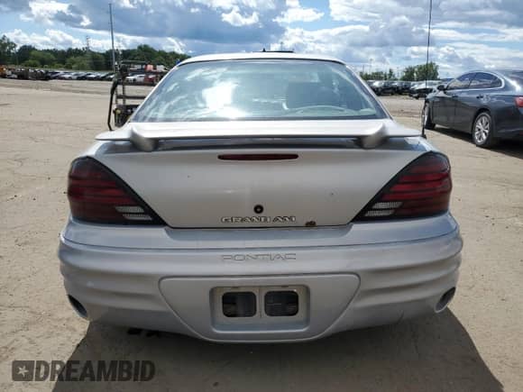 2000 Pontiac Grand Am with VIN 1G2NF12T1YM775871, listed as a Copart auction lot 70202755 with 131,564 mi miles and Clean title. Bid and sale history available at DreamBid. Image 6.