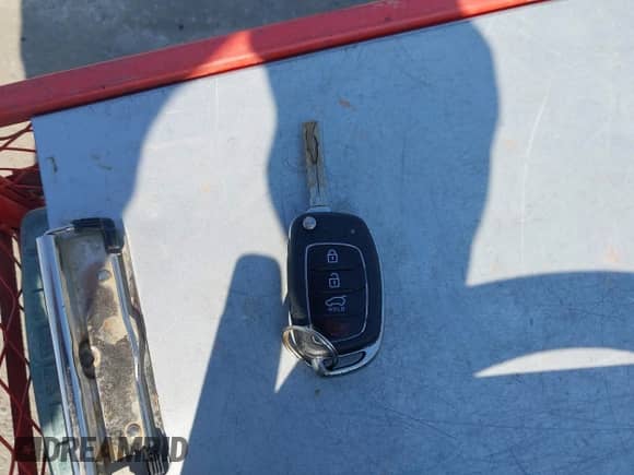 2017 Hyundai Tucson Eco с VIN KM8J3CA2XHU370689, выставлен на аукционе IAAI как лот 42939951 с пробегом 163 821 миль миль и . История ставок и продаж доступна на DreamBid. Изображение 11.