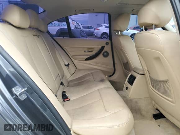 2014 BMW 3 Series 328i xDrive с VIN WBA3B5G53ENS09441, выставлен на аукционе Copart как лот 84052725 с пробегом 132 091 миль миль и Списание • Salvage title. История ставок и продаж доступна на DreamBid. Изображение 10.