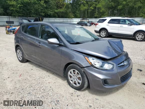 2014 Hyundai Accent GS с VIN KMHCT5AE9EU196480, выставлен на аукционе Copart как лот 71950135 с пробегом 83 039 миль миль и Списание • Salvage title. История ставок и продаж доступна на DreamBid. Изображение 4.