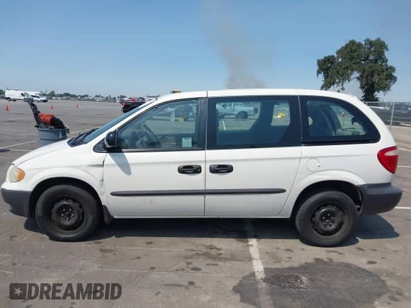 2003 Dodge Caravan Cargo with VIN 1D4GP21323B338087, listed as a IAAI auction lot 42572174 with 87,462 mi miles and . Bid and sale history available at DreamBid. Image 14.