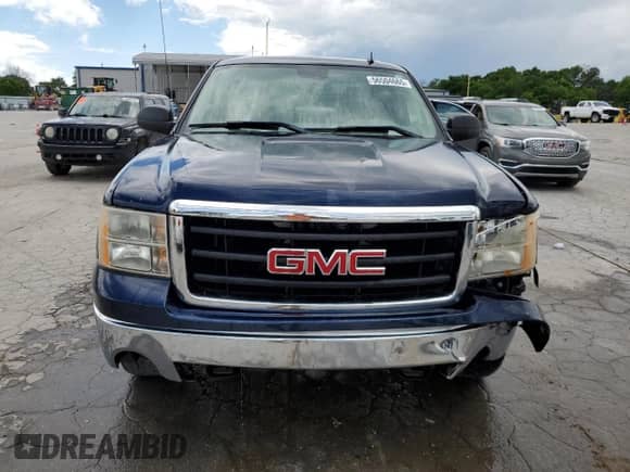 2007 GMC Sierra 1500 SLE1 z VIN 2GTEC13C971734191, wystawiony jako Copart lot #56504665 z przebiegiem 182 104 mil mil oraz Szkoda całkowita • Salvage title. Historia ofert i sprzedaży dostępna na DreamBid. Obrazek 5.