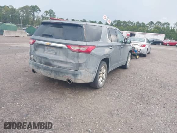 2021 Chevrolet Traverse LS с VIN 1GNERFKW4MJ133044, выставлен на аукционе IAAI как лот 42858024 с пробегом 178 015 миль миль и . История ставок и продаж доступна на DreamBid. Изображение 4.