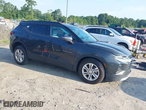 2019 Chevrolet Blazer with VIN 3GNKBDRS2KS648120, listed as a IAAI auction lot 42845147 with 45,439 mi miles and . Bid and sale history available at DreamBid. Image 1.