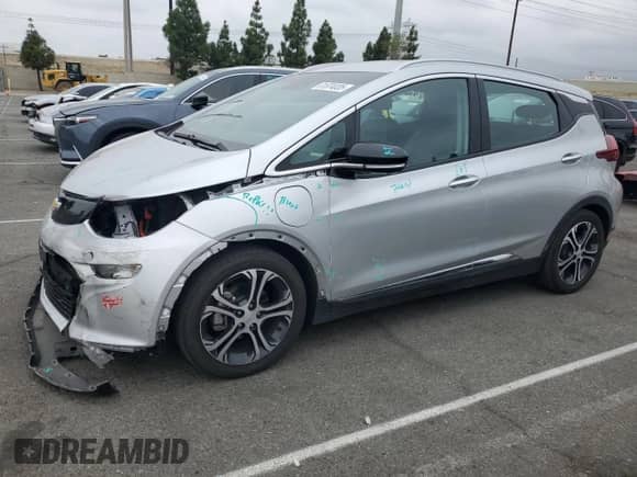 2019 Chevrolet Bolt EV Premier с VIN 1G1FZ6S07K4103811, выставлен на аукционе Copart как лот 81874035 с пробегом 22 551 миль миль и Списание • Salvage title. История ставок и продаж доступна на DreamBid. Изображение 1.